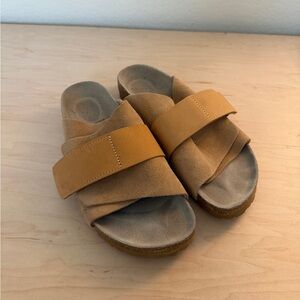 Birkenstock Kyoto in Light Brown Suede